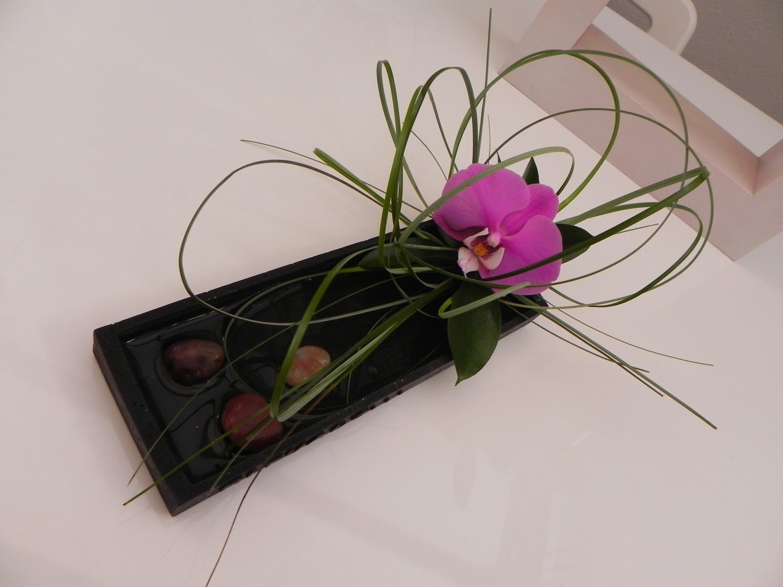 ikebana...arte zen presentación de orquídeas