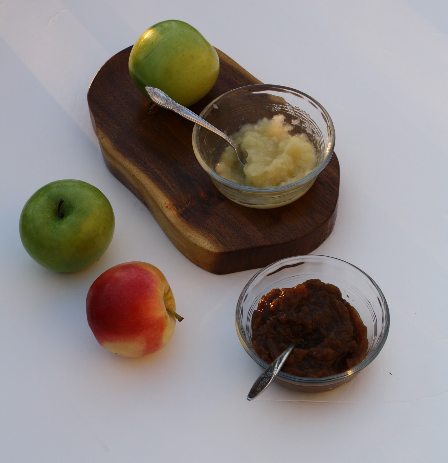 Versatile Vegetarian Kitchen Apples to Applesauce to Applebutter