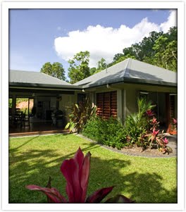 LoveyDofin: April 2010