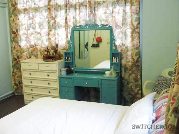 bedroom makeover, aqua bedroom, tropical curtain, switcheroom
