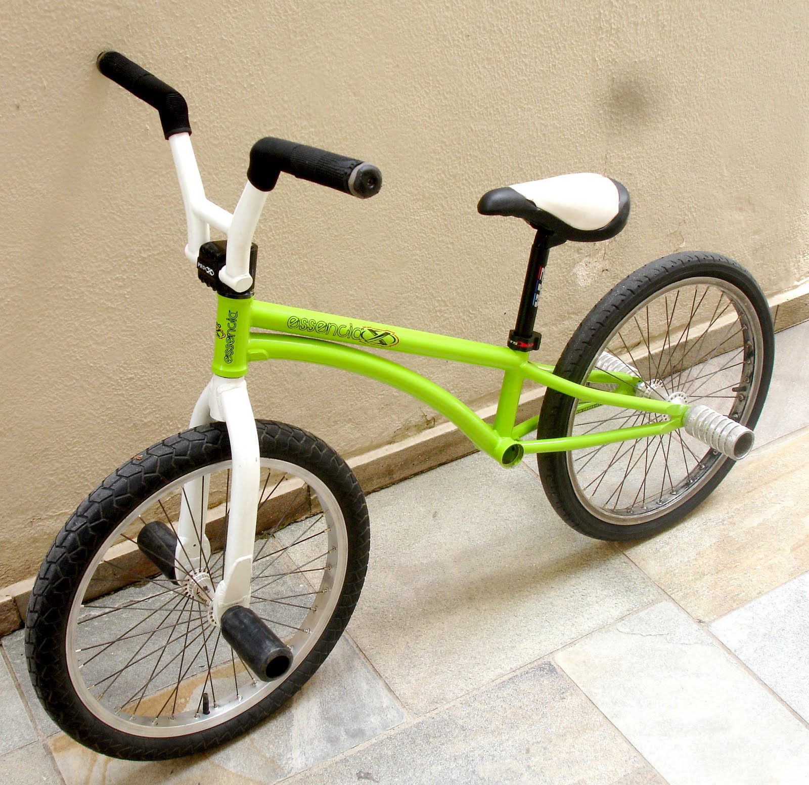Active Bmx FlatlandStreet Bike Check Diego