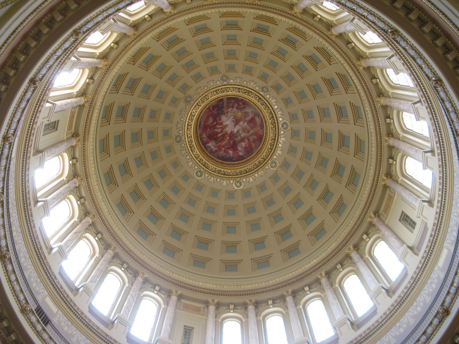 Tarra's Travels Anamosa & Dubuque, Iowa and Madison & Ripon, Wi.