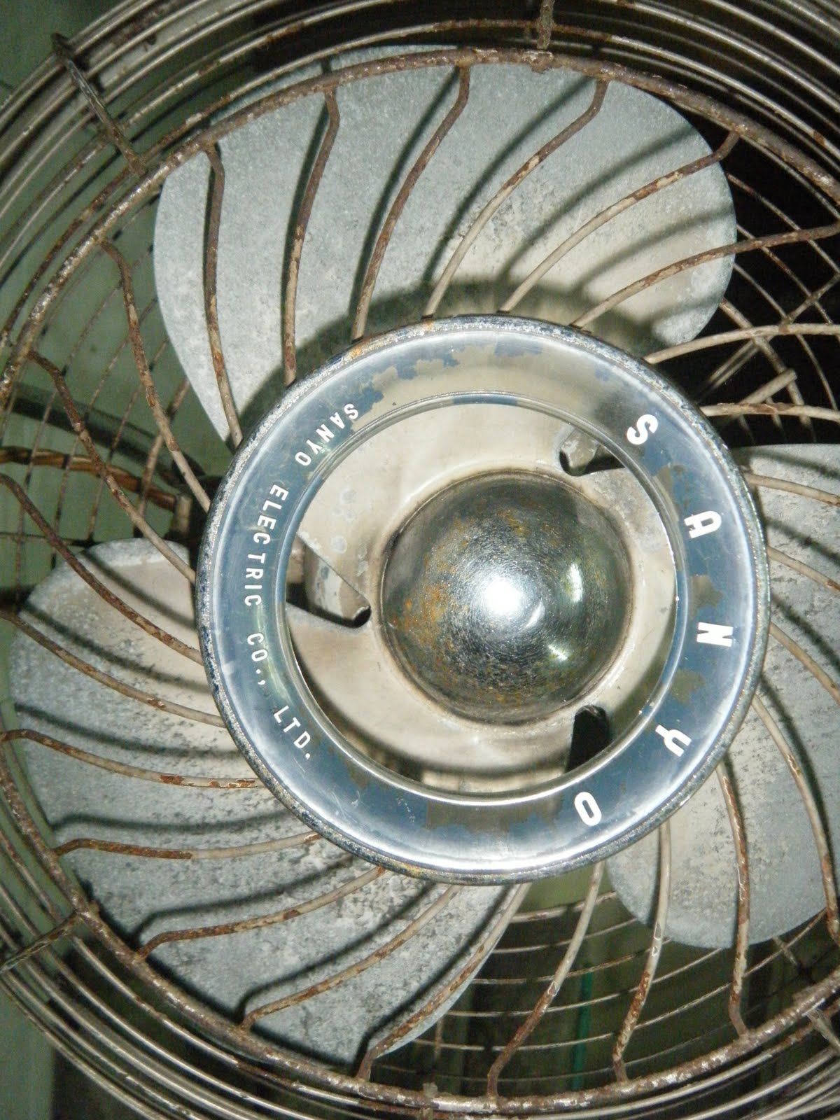 Kipas Meja Syiling Sanyo