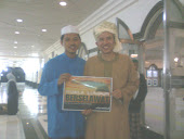 Bersama Syeikh Mahmud Madinah