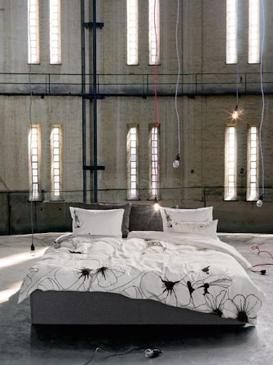 [hm_home_5.jpg]