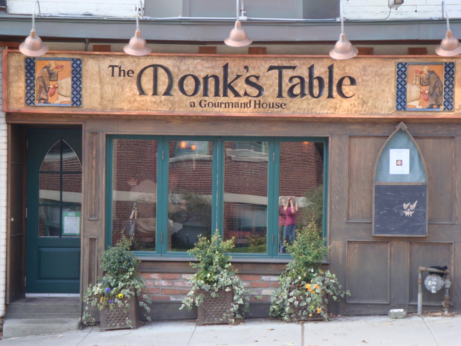 [The_monks_table.jpg]