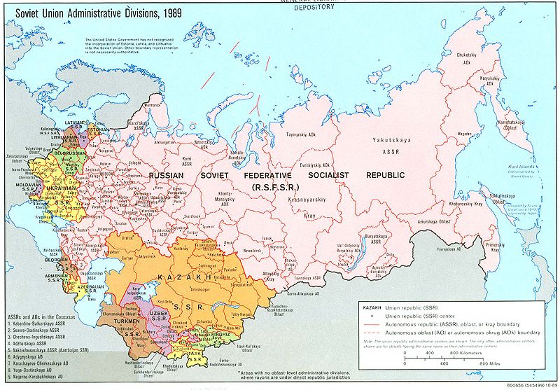 [800px-Soviet_Union_Administrative_Divisions_1989.jpg]