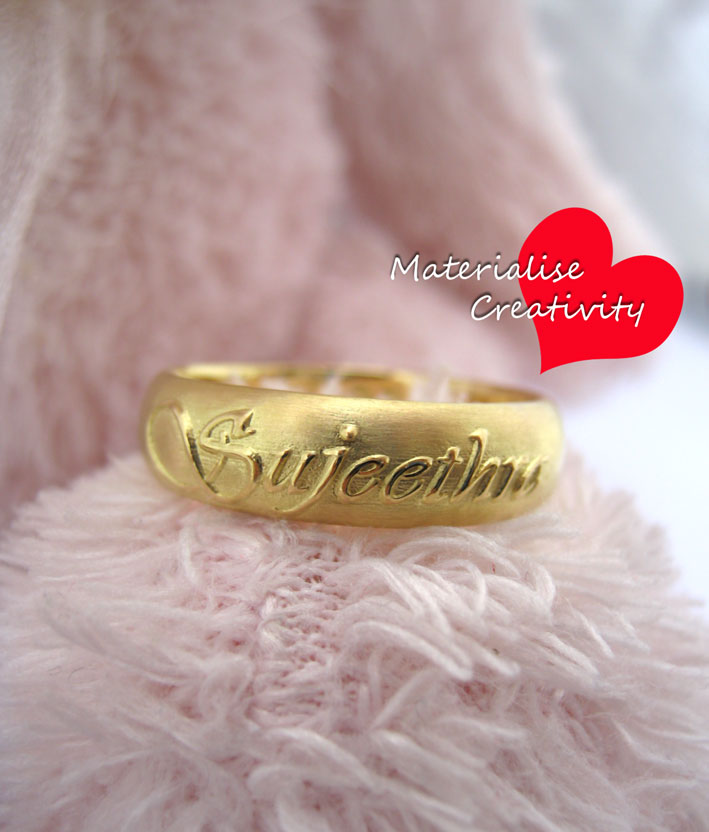 Materialise Creativity 18K Yellow Gold Name Embossed