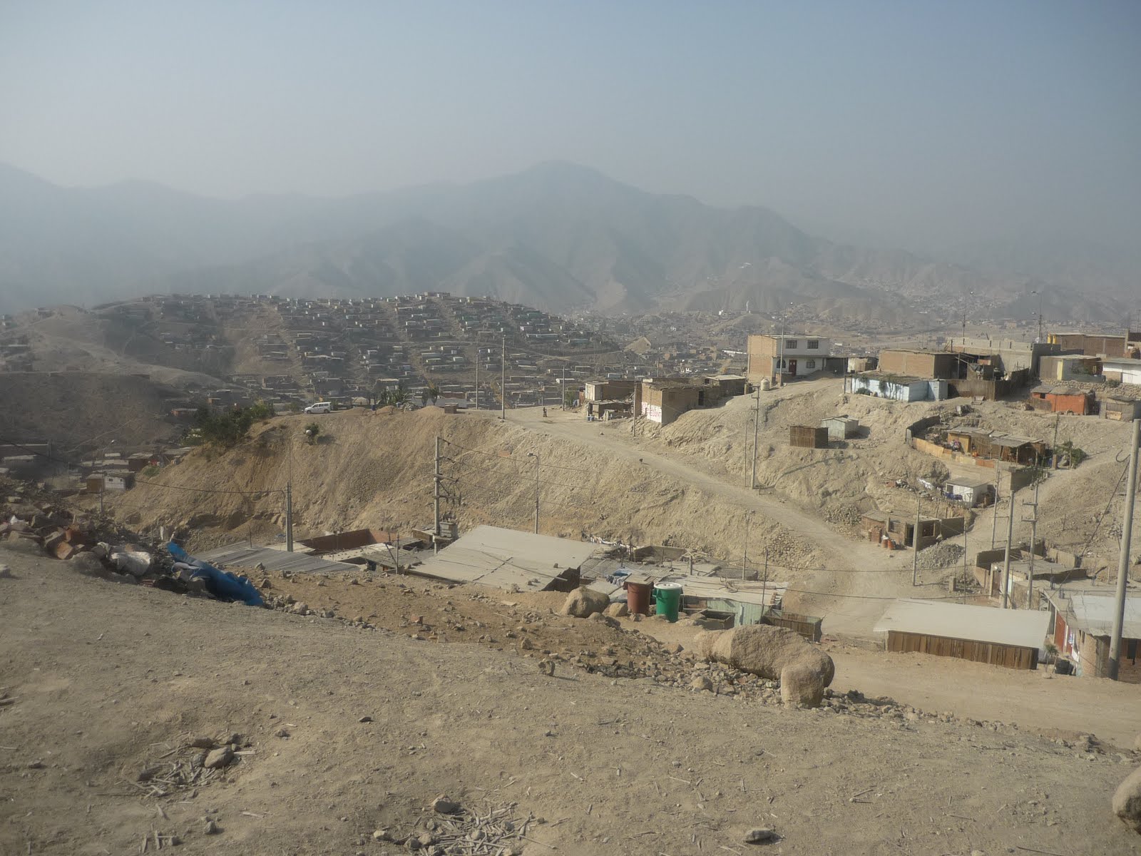 Cosmo Root: Desde Manchay - PERU