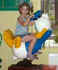 Fucked up Donald Duck Ride