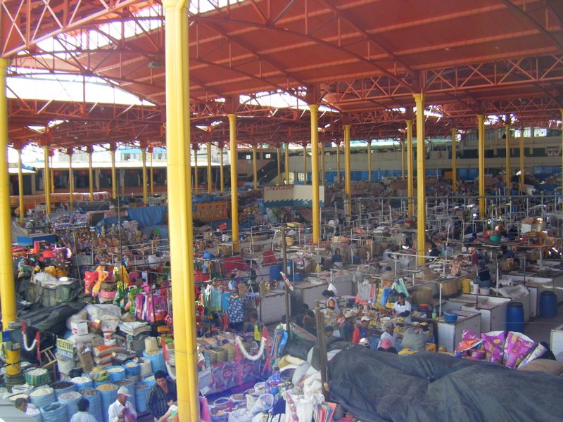 [indoor+market,+Arequipa,+Peru.JPG]