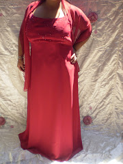 VESTIDO ROJO GAZA BORDADO