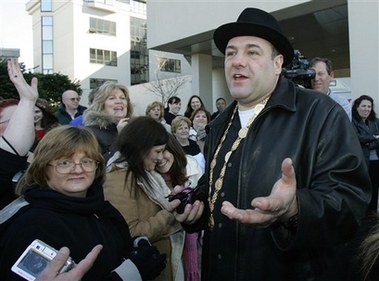 [gandolfinimardigras.jpg]