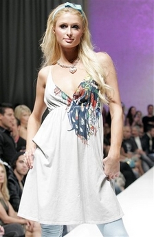 [parismodel.jpg]