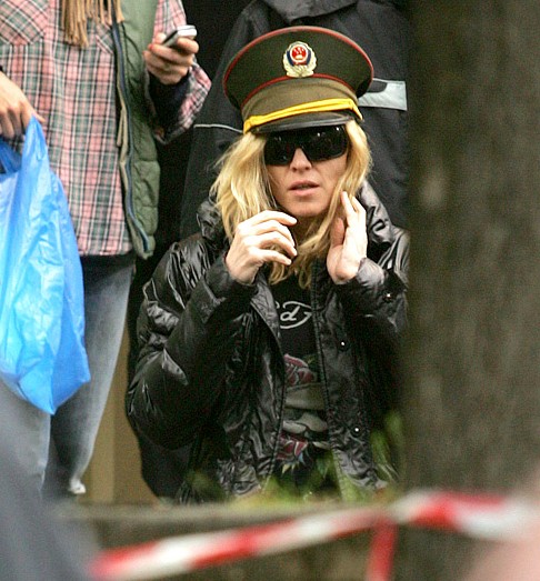 [madonna.jpg]