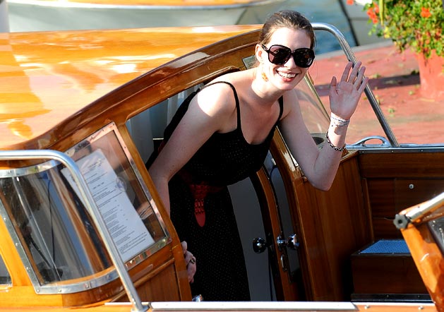 [hathawayvenice.jpg]