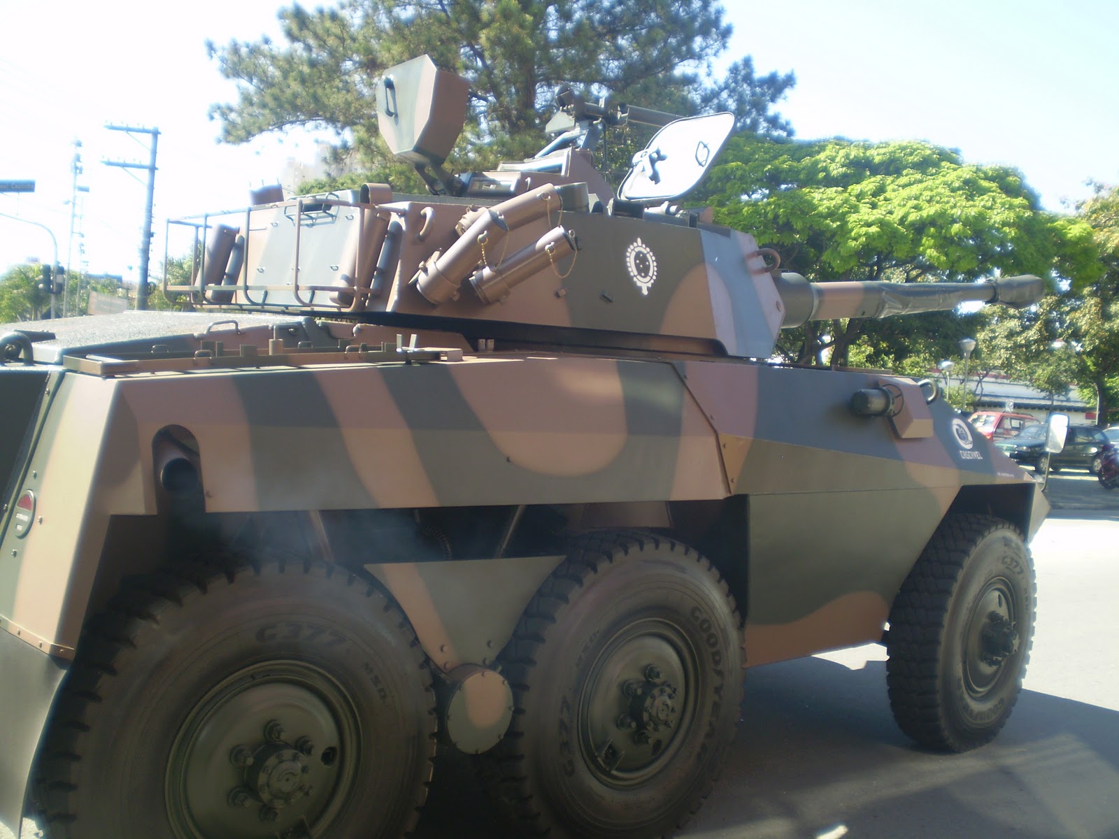 Mundo da Defesa Militar: EE-9 Cascavel