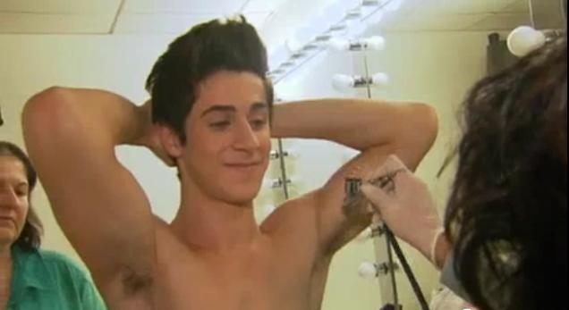 DAVID HENRIE GETS A SPRAY TAN SHOWS OFF HIS PITS