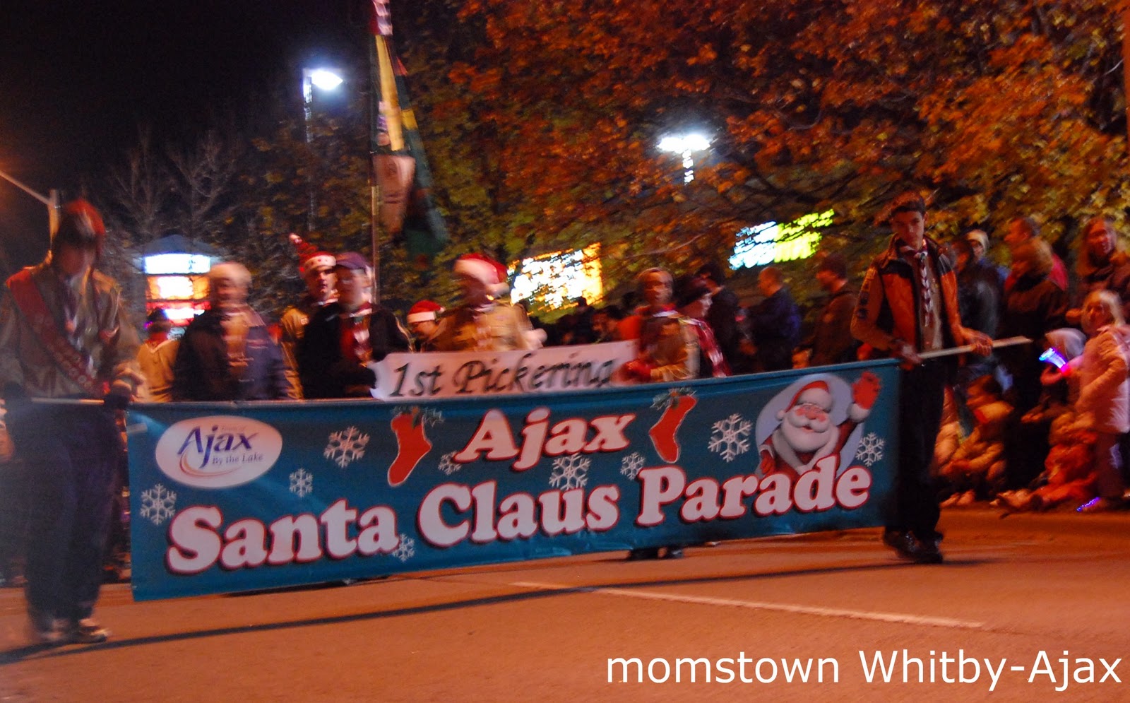 momstown Whitby and Ajax Ajax Santa Claus Parade momstown Whitby and Ajax Ajax Santa Claus Parade