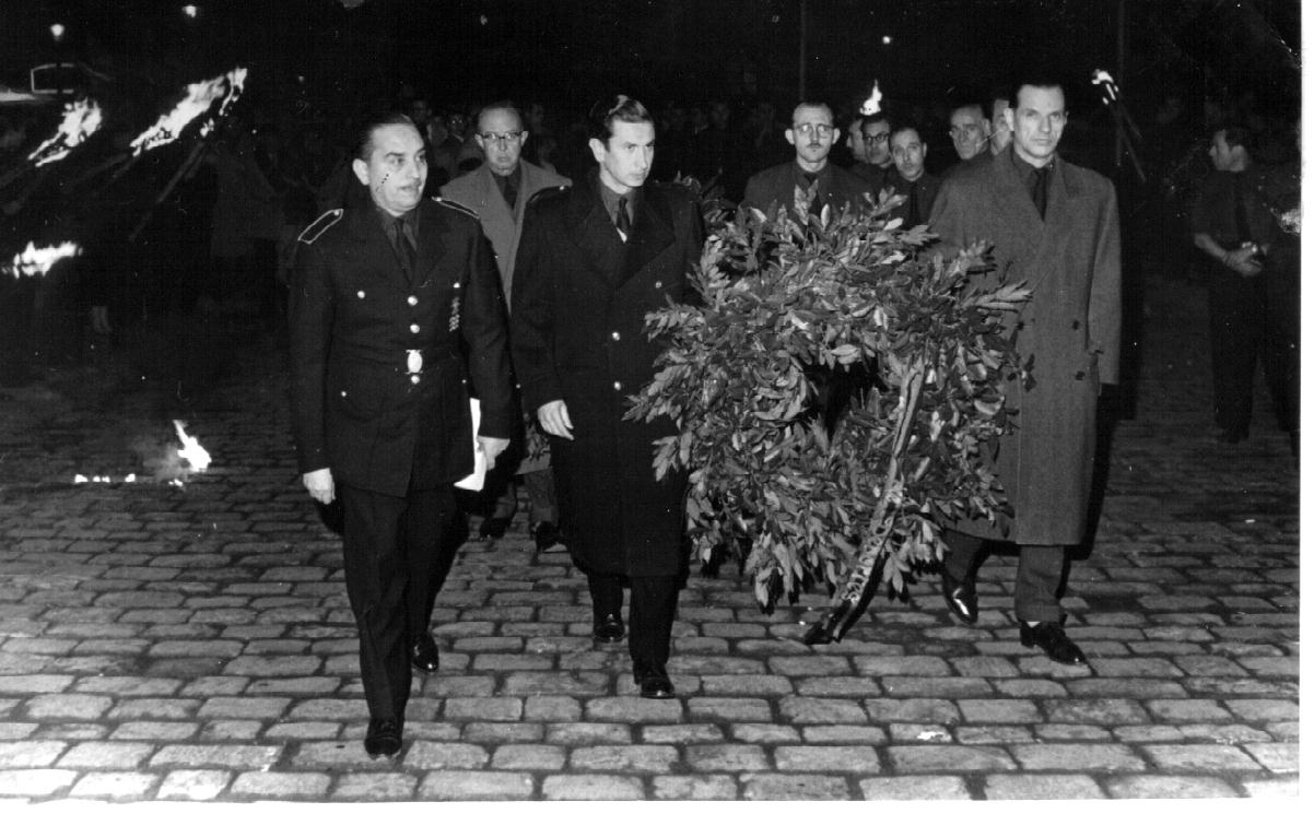 [samaranch-1956.jpg]