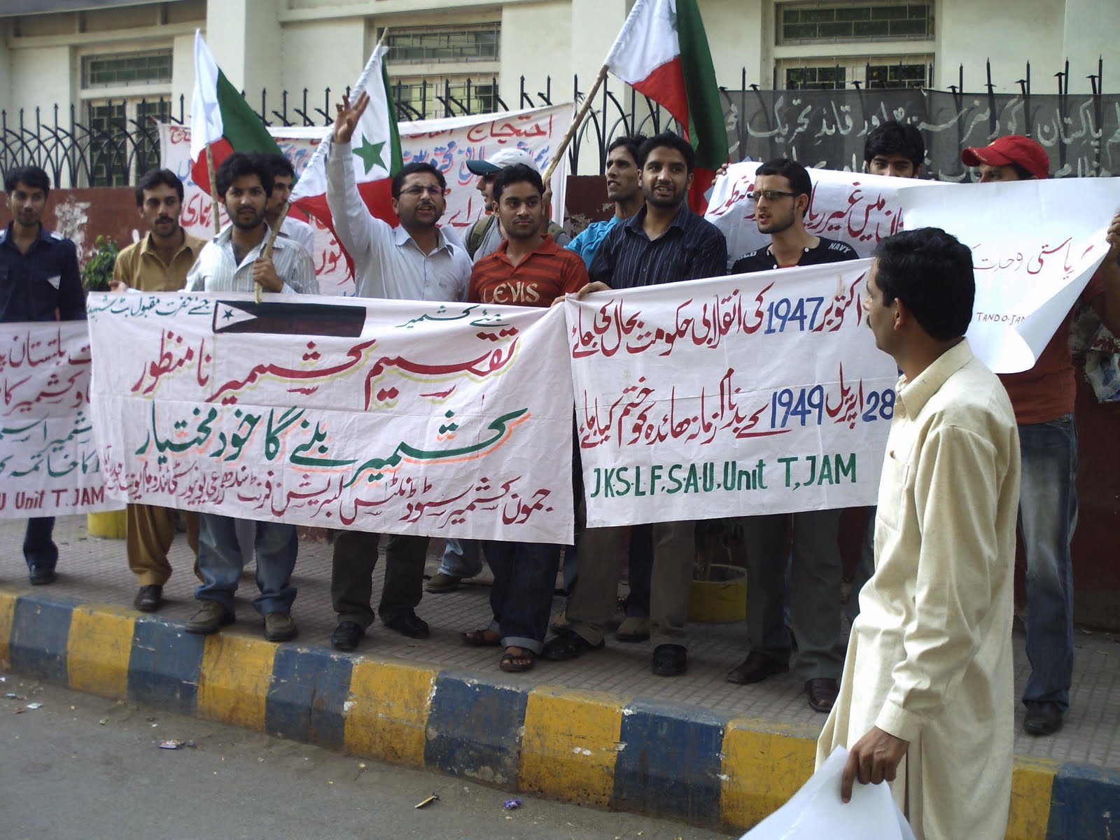 [PICT0036-746937.JPG]