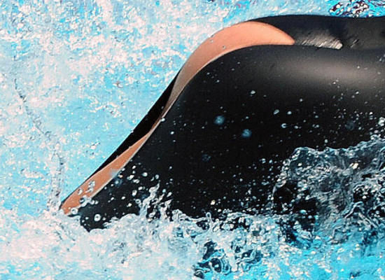 [Ricky+Berens+swimwear+malfunction]