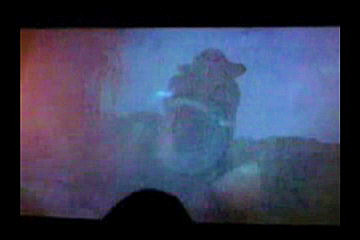 [trailer079_small.jpeg]