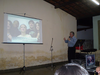 MINISTRANDO PARA CASAIS