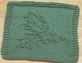 DigKnitty Designs: Holly with Berries Knit Dishcloth Pattern