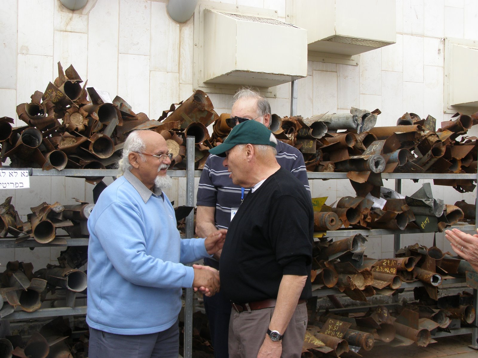 [Sedrot+and+Dinner+016.jpg]