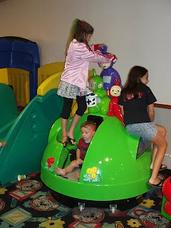 Teletubbies Ride Chuck E Cheese