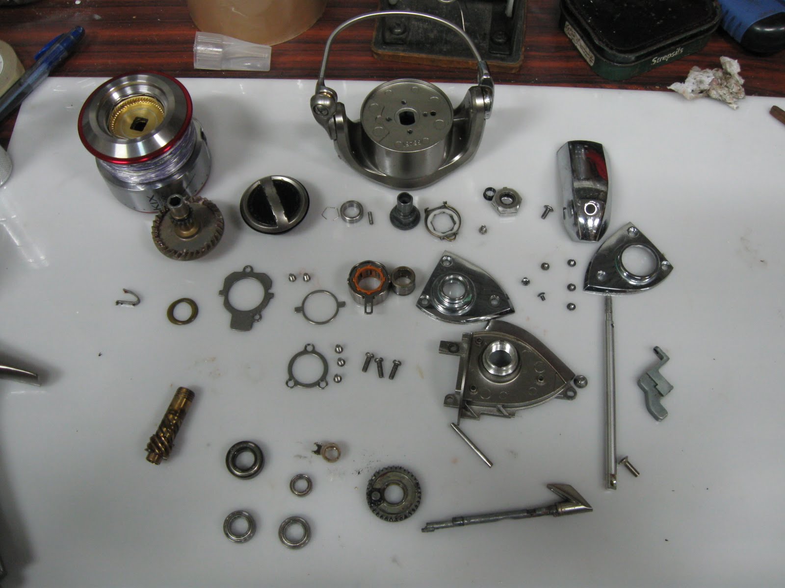 DIAWA CALDIA KIX 4000 CUSTOM Xeno Reels Service And Repair