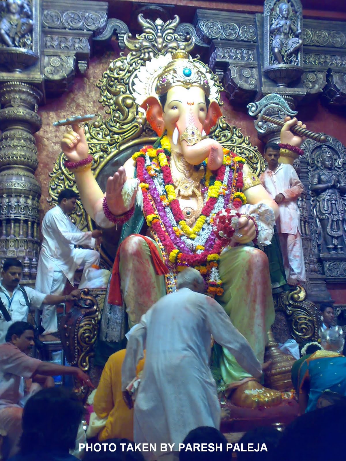 gujarat holi festival