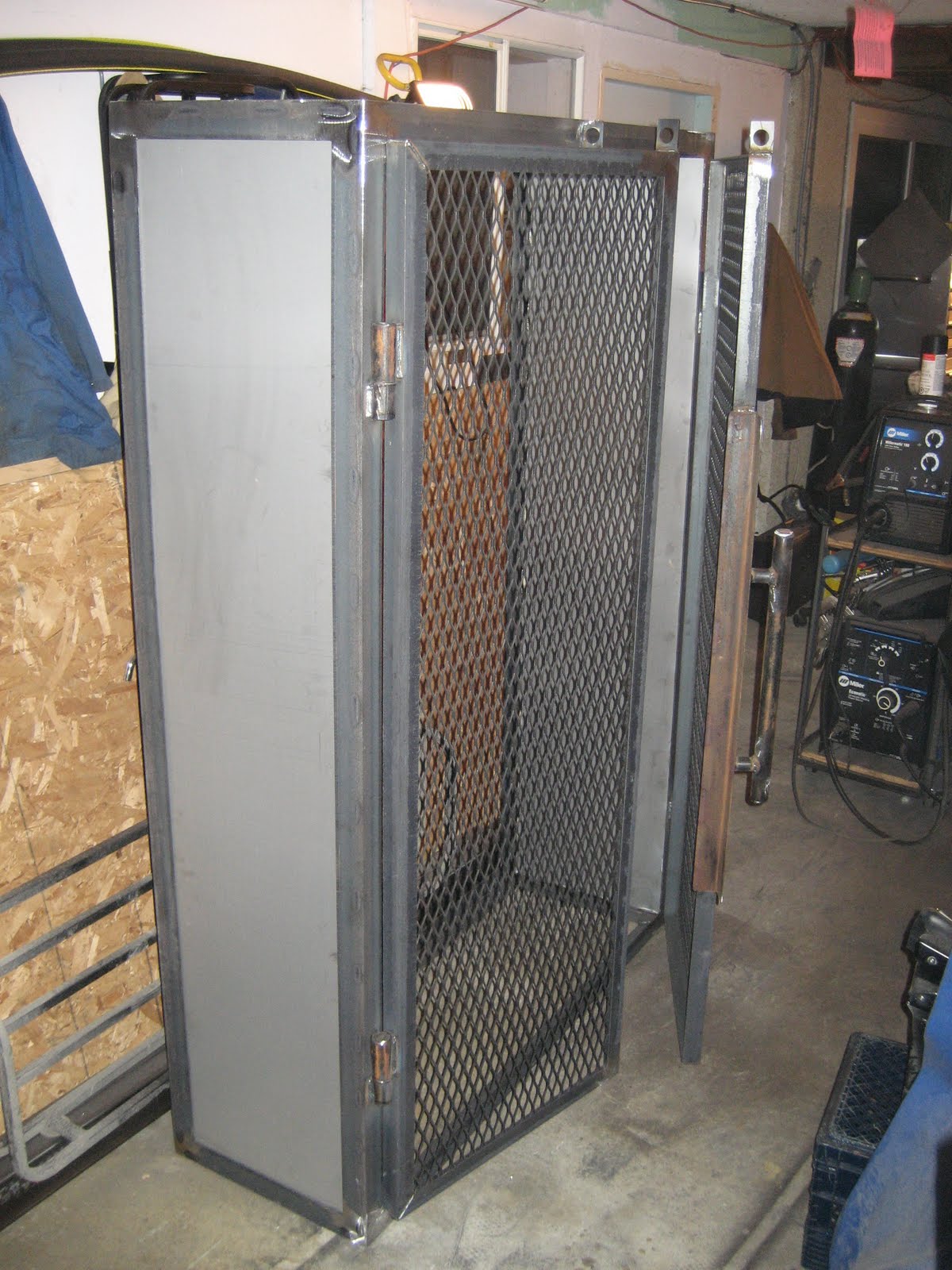 J1 Metal Fabrication Gun Cage