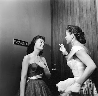 MURDERCYCLES: Hedy Lamarr