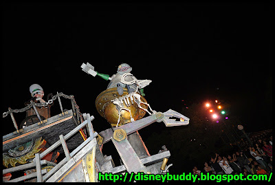 Disney Buddy: Halloween Parade@Disney - 1