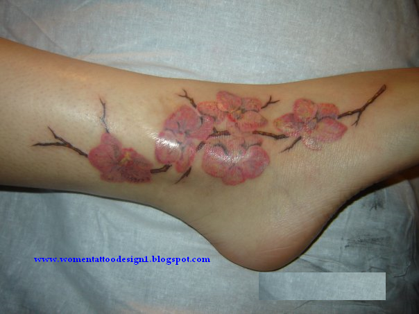 Female foot tattoo pictures