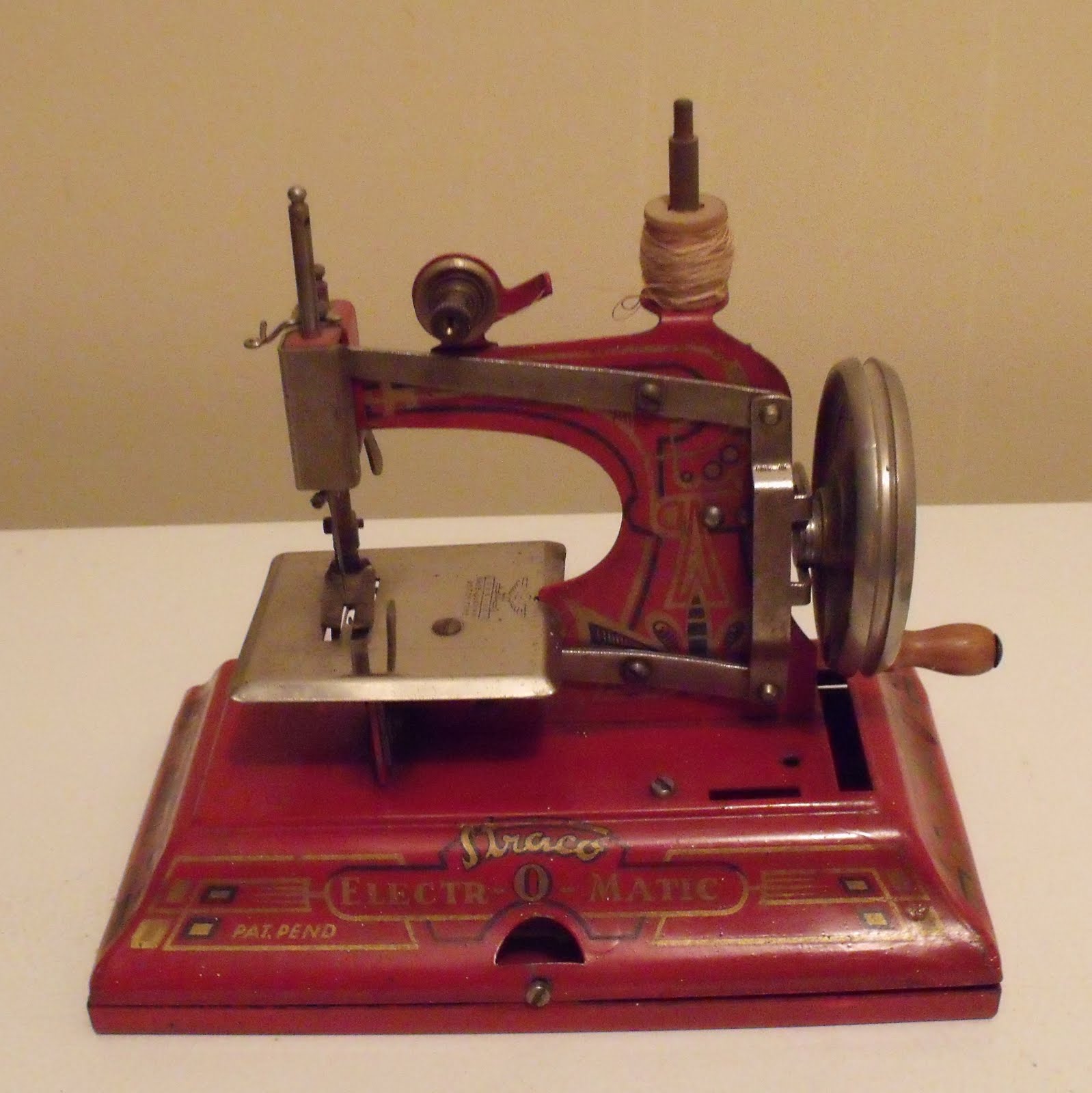 Canadian Sewing Machine Collectors CanSew Auction