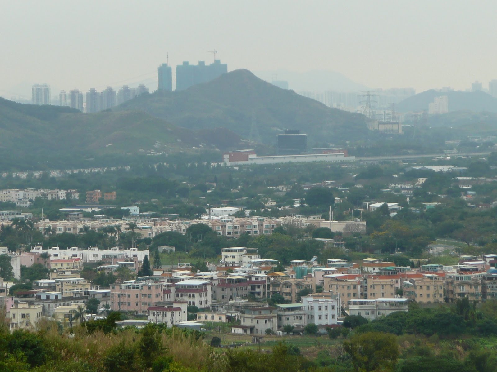 WEBS OF SIGNIFICANCE From Shek Kong to Ma On Kong (photoessay)