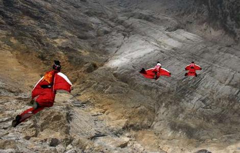 [basejump9606_wideweb__470x299,0.jpg]