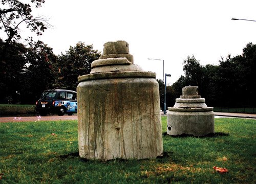 [dface-decorates-london-3.jpg]