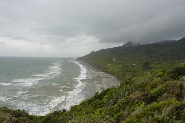 La West Coast de Nueva Zelanda parece estar siempre furiosa La West Coast de Nueva Zelanda parece estar siempre furiosa