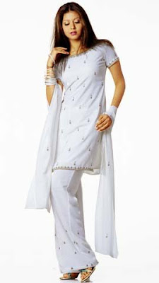 Indian Dress Fashion | Sari (Saree) Choli Lehenga Dupatta