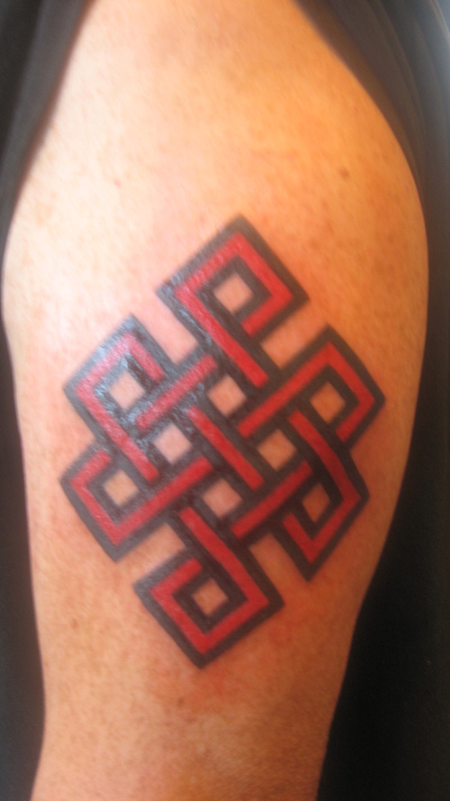 Tattoo Art and Tattoo Design: Celtic Knot Tattoos - The Emblem of Eternity