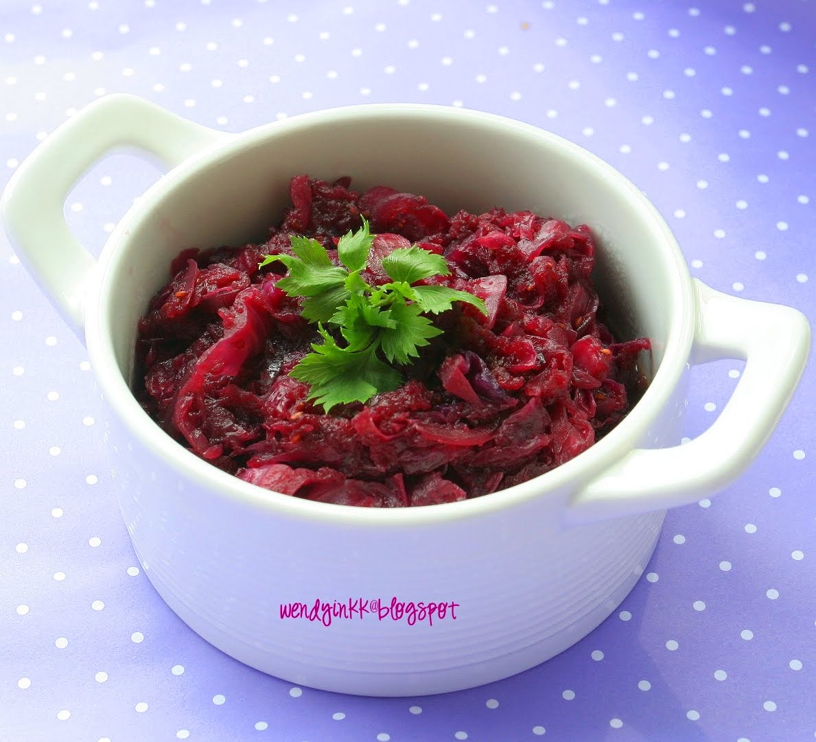 Table for 2.... or more Braised Red Cabbage with Apple and Red Wine