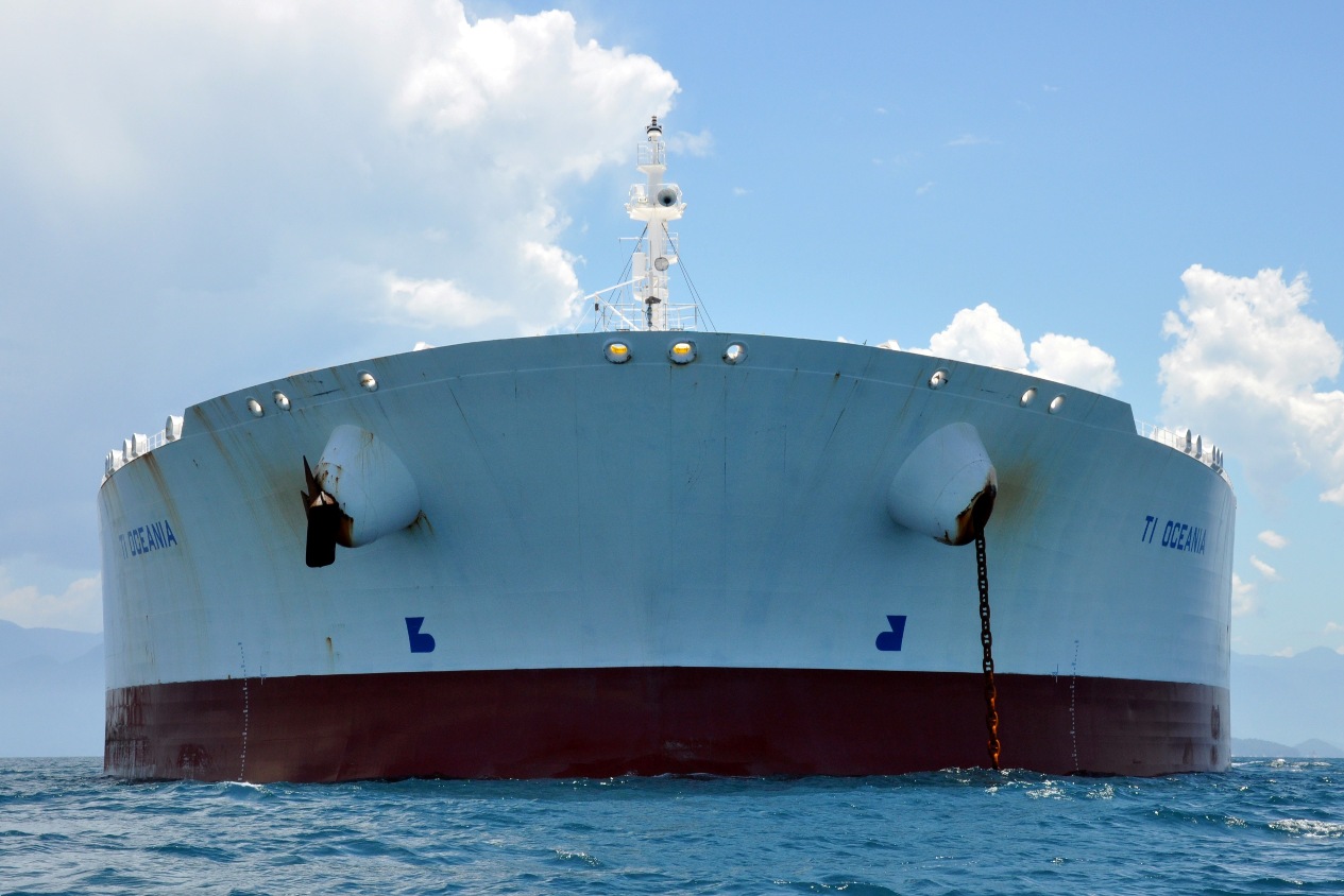 Santos Shiplovers M/T TI OCEANIA / V7IG4 Um ULCC que nunca virá a Santos
