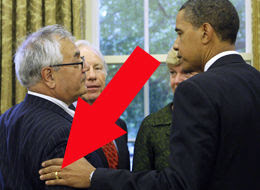 [Image: Cincin+Kawin+Barack+obama1.jpg]