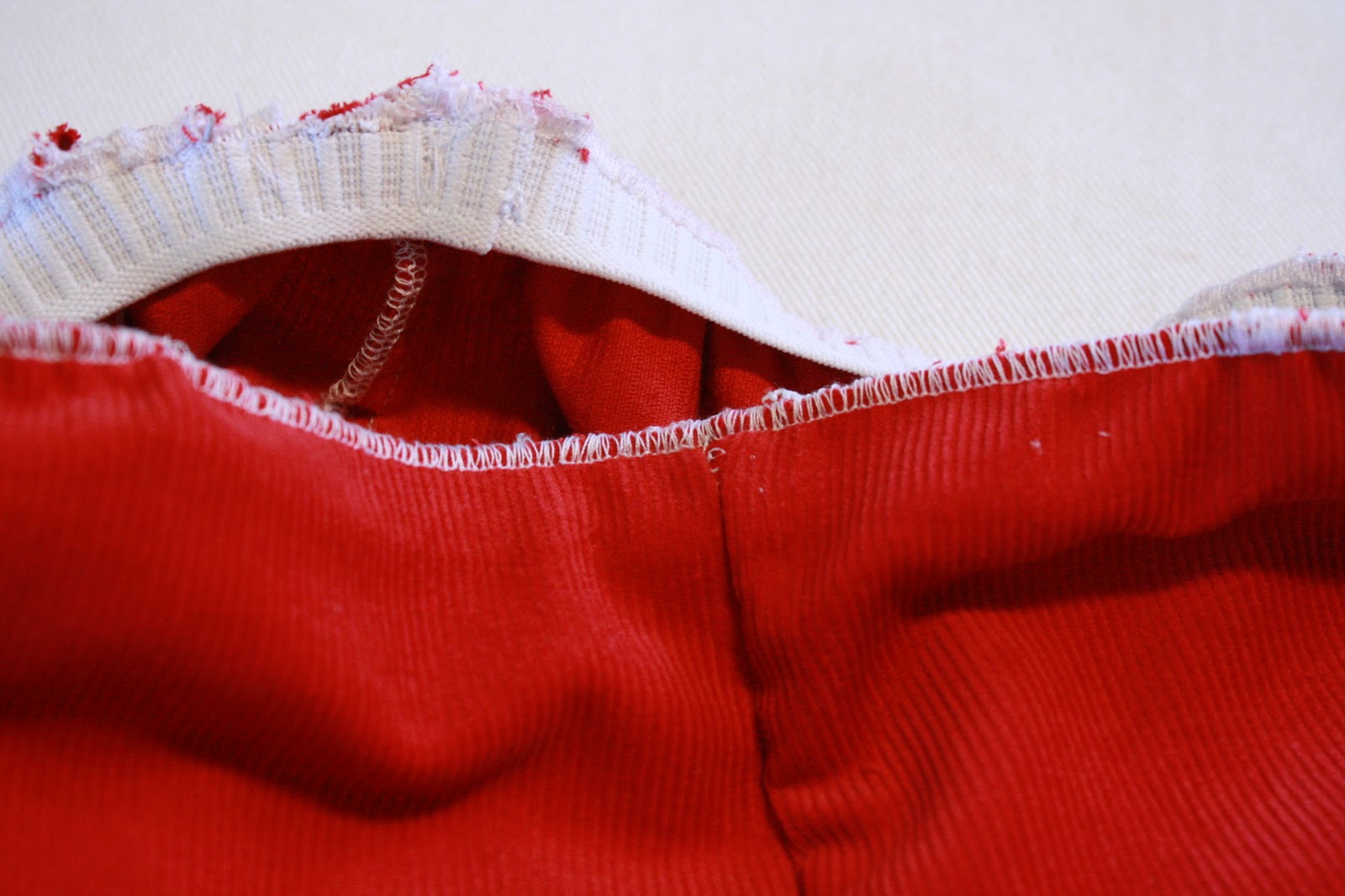 The Naptime Report Serger Elastic Waistband Tutorial