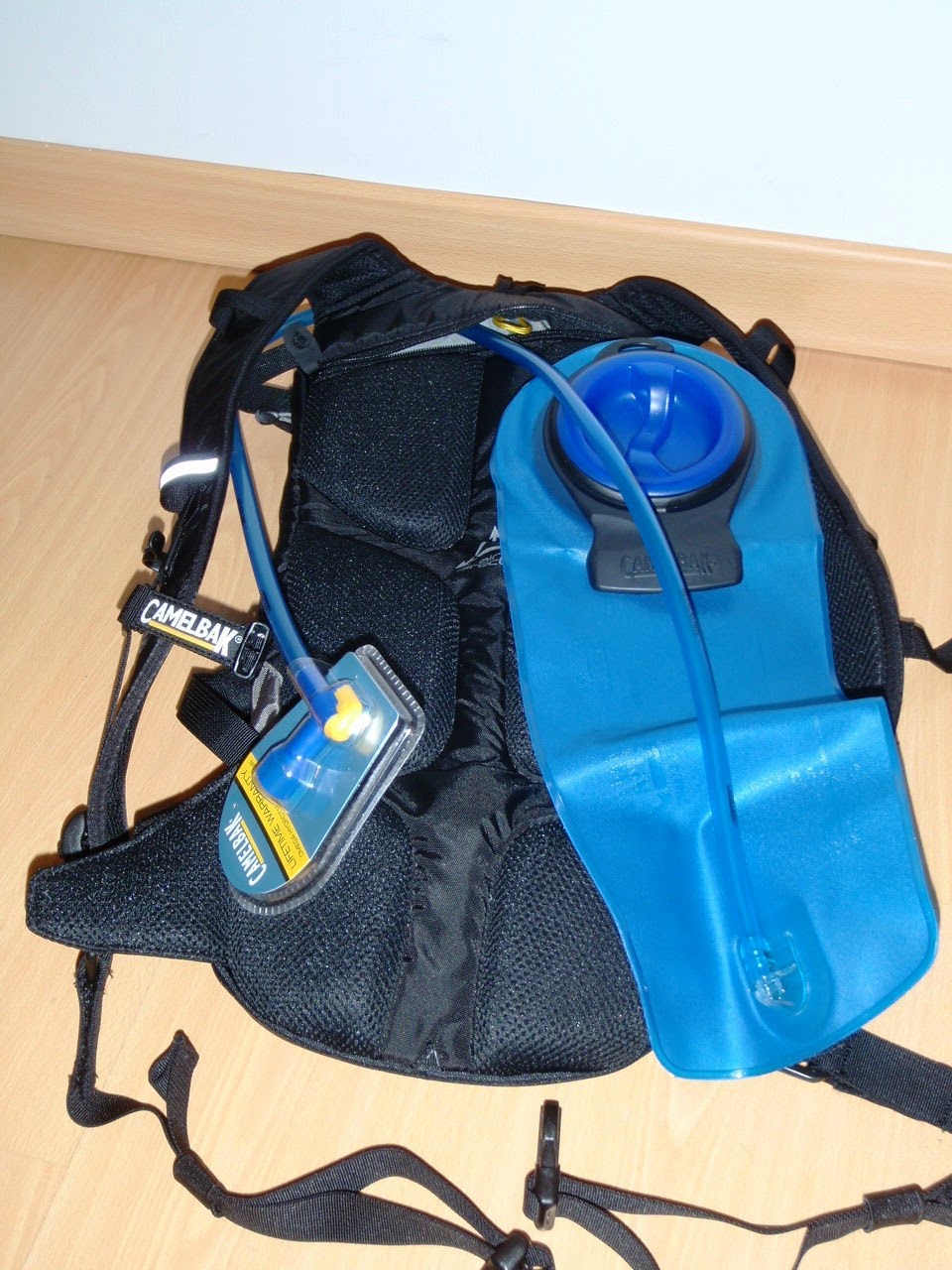 [camelbak+elba1.JPG]