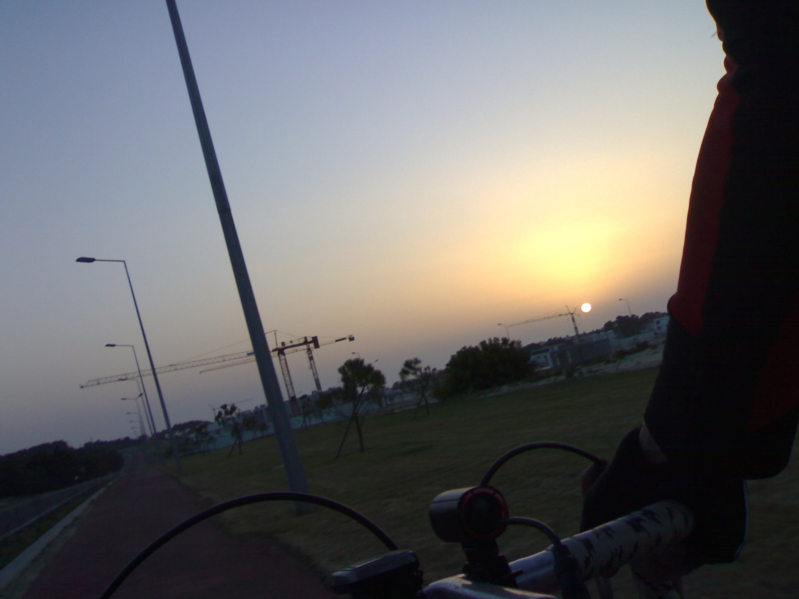 [sol+pedra+ouro.JPG]